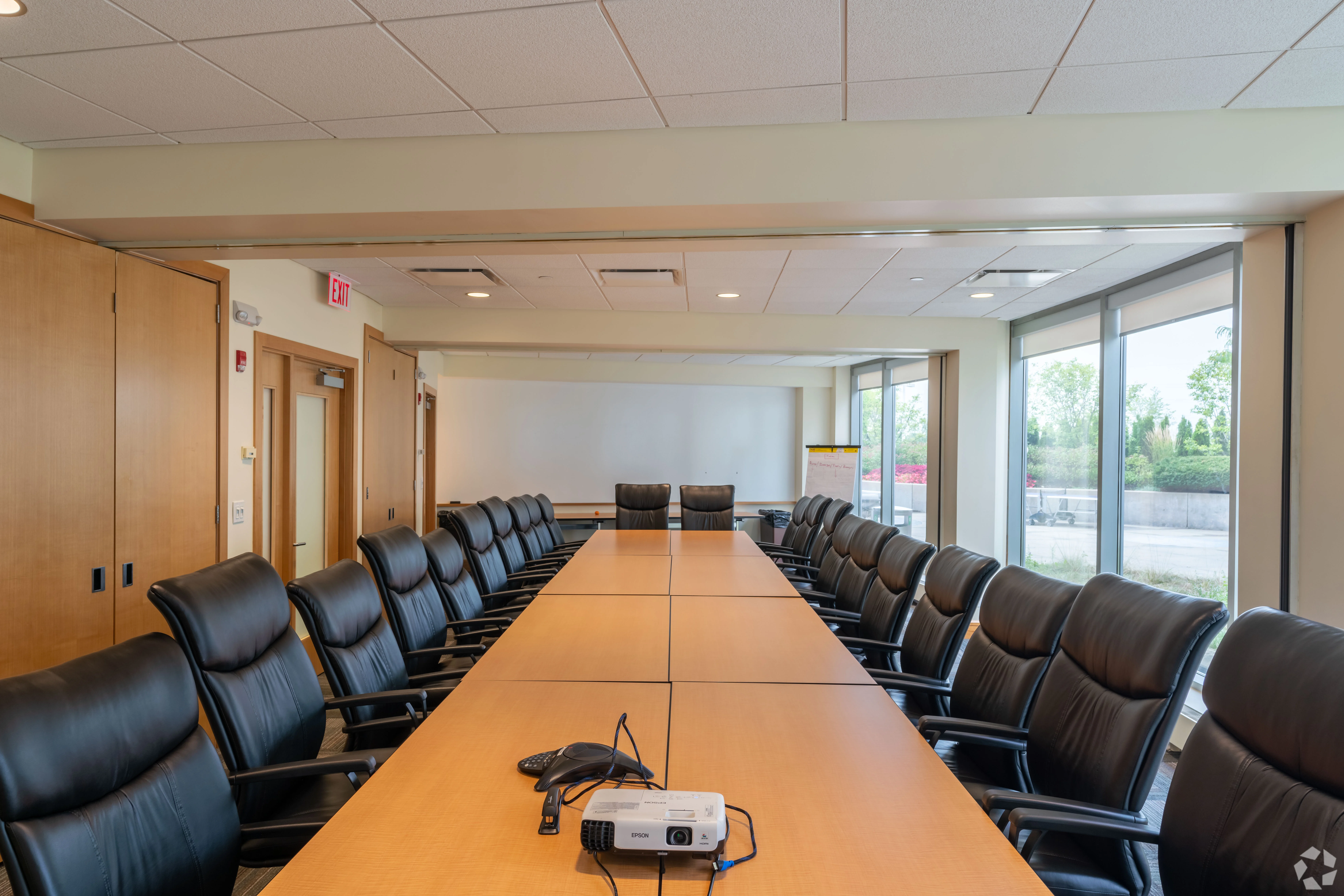 Corporate 520 — Lease in Deerfield, IL, photo 8 of 8
