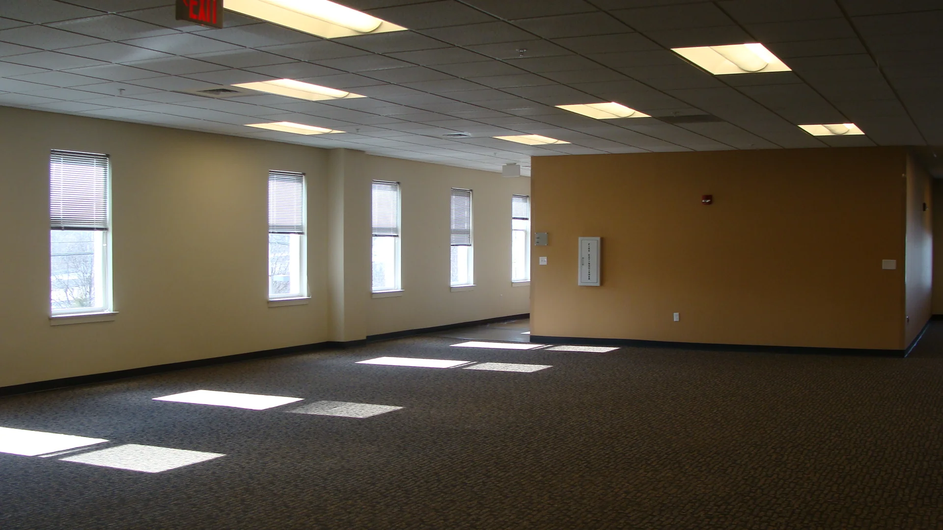 Sabre Wing — Lease in Newark, DE, photo 4 of 8