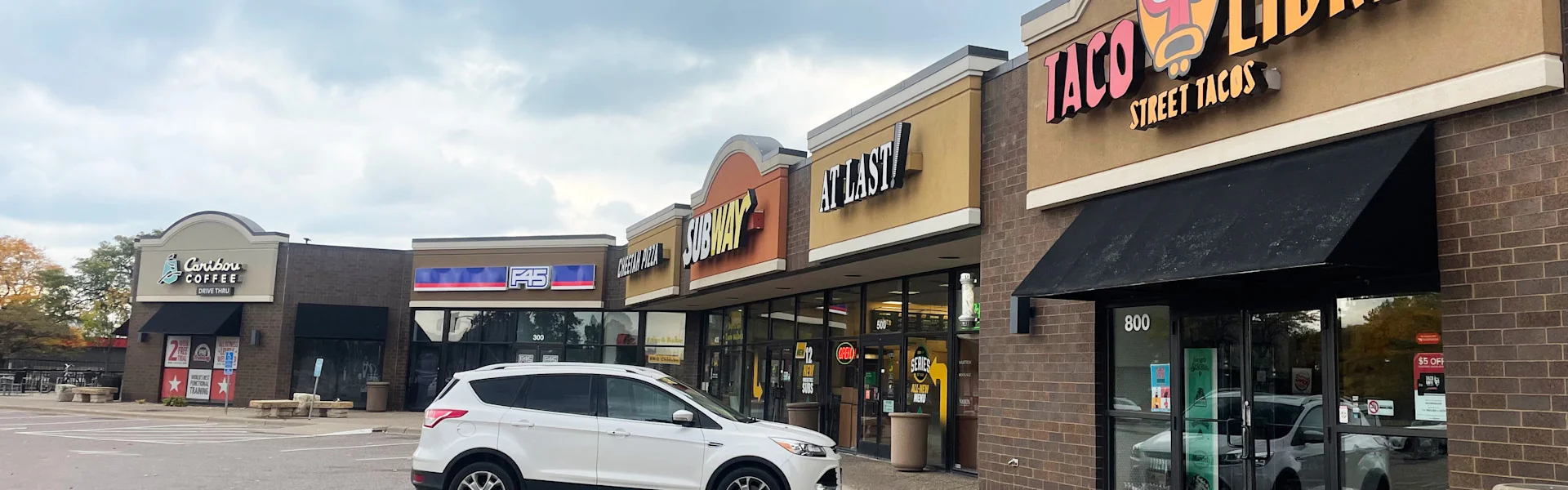 Edina Convenience Center — Lease in Minneapolis, MN, photo 4 of 4