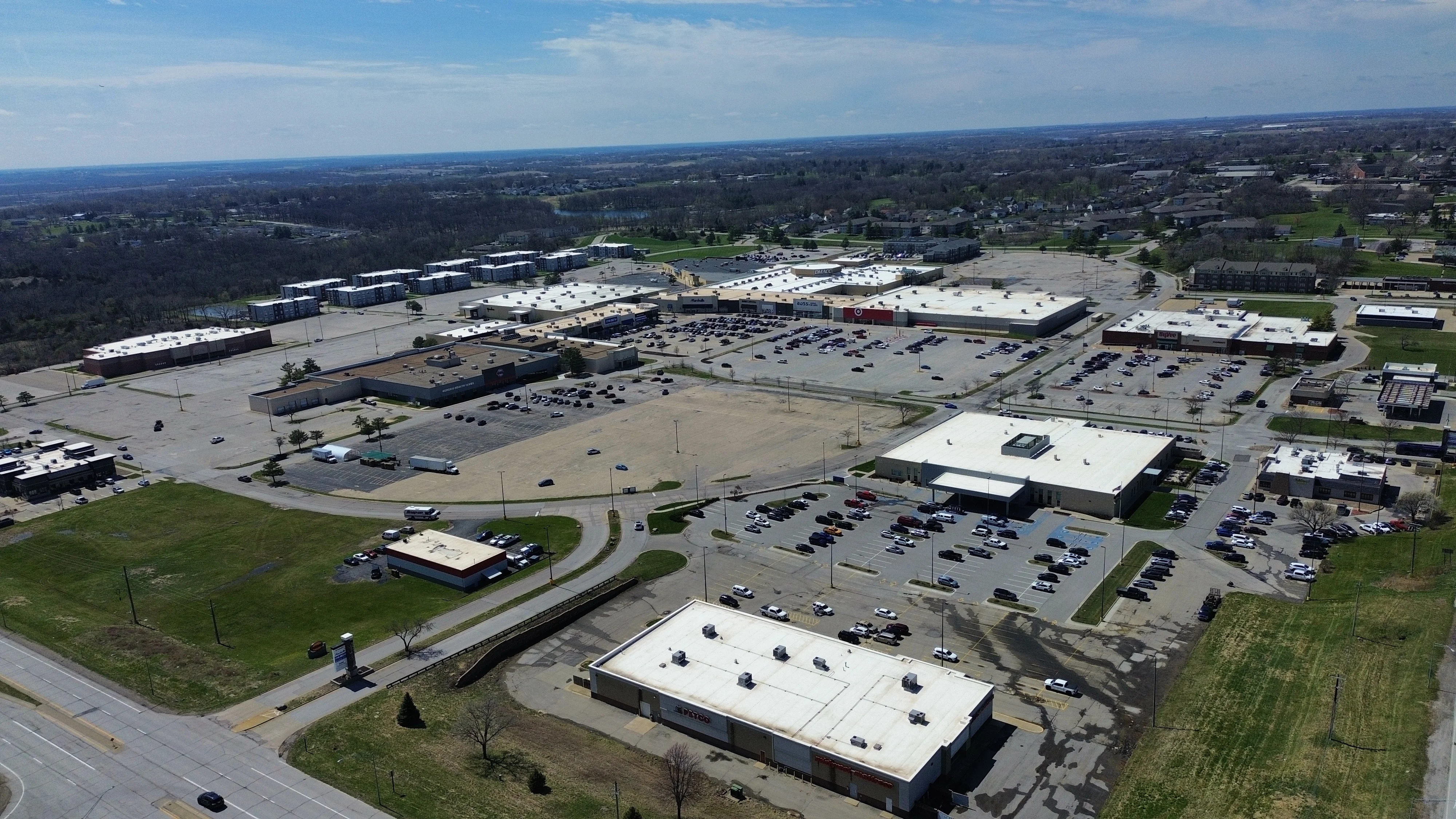 Southridge Plaza Mall — Lease in Des Moines, IA, photo 1 of 8