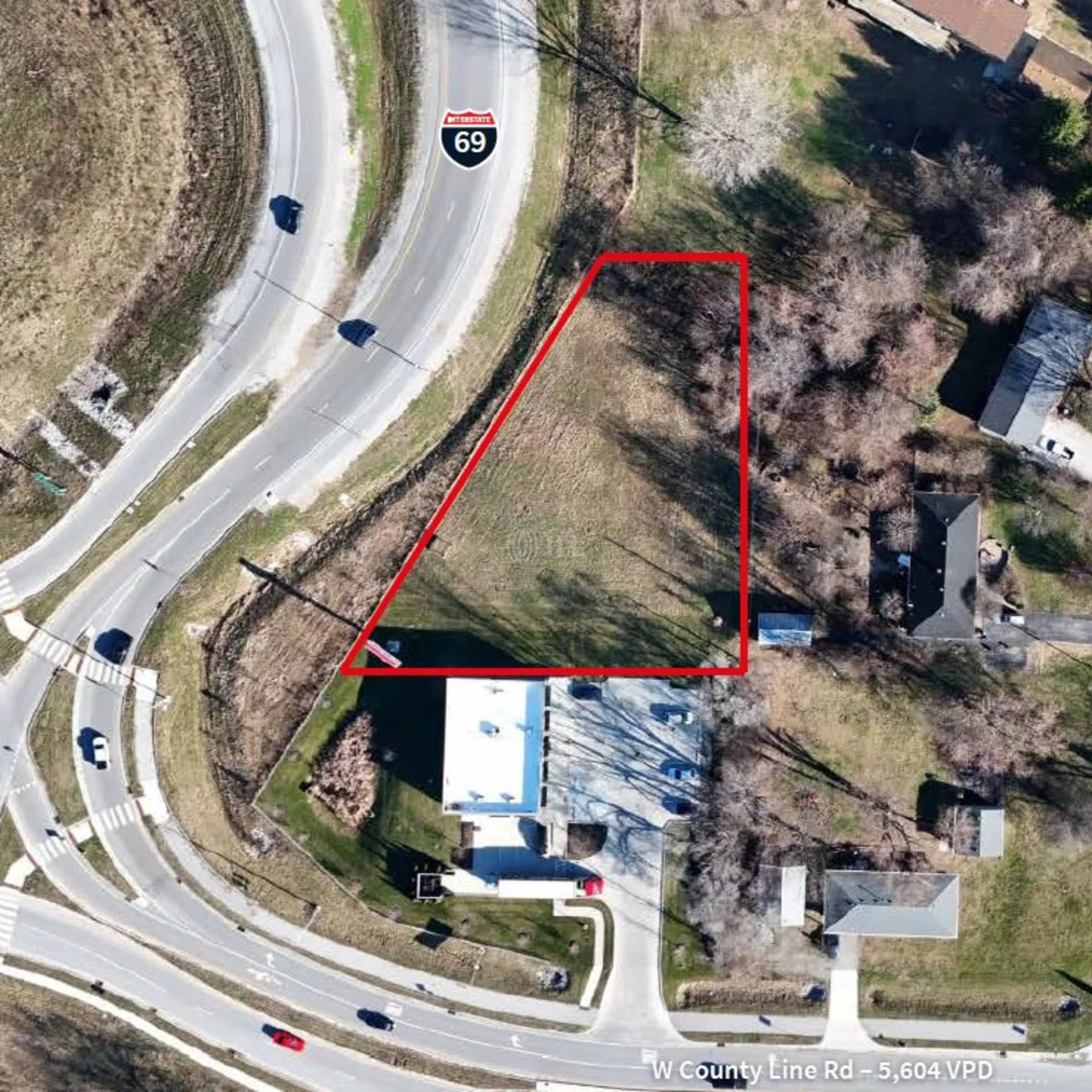 2440 W County Line Rd — Lease in Indianapolis, IN, photo 2 of 4