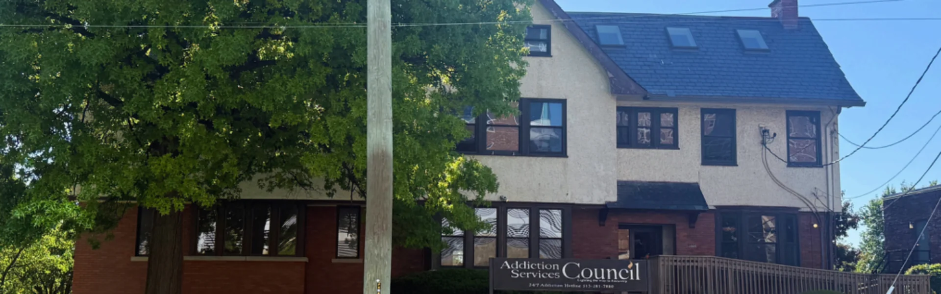 2828 Vernon Pl — Sale in Cincinnati, OH, photo 4 of 4