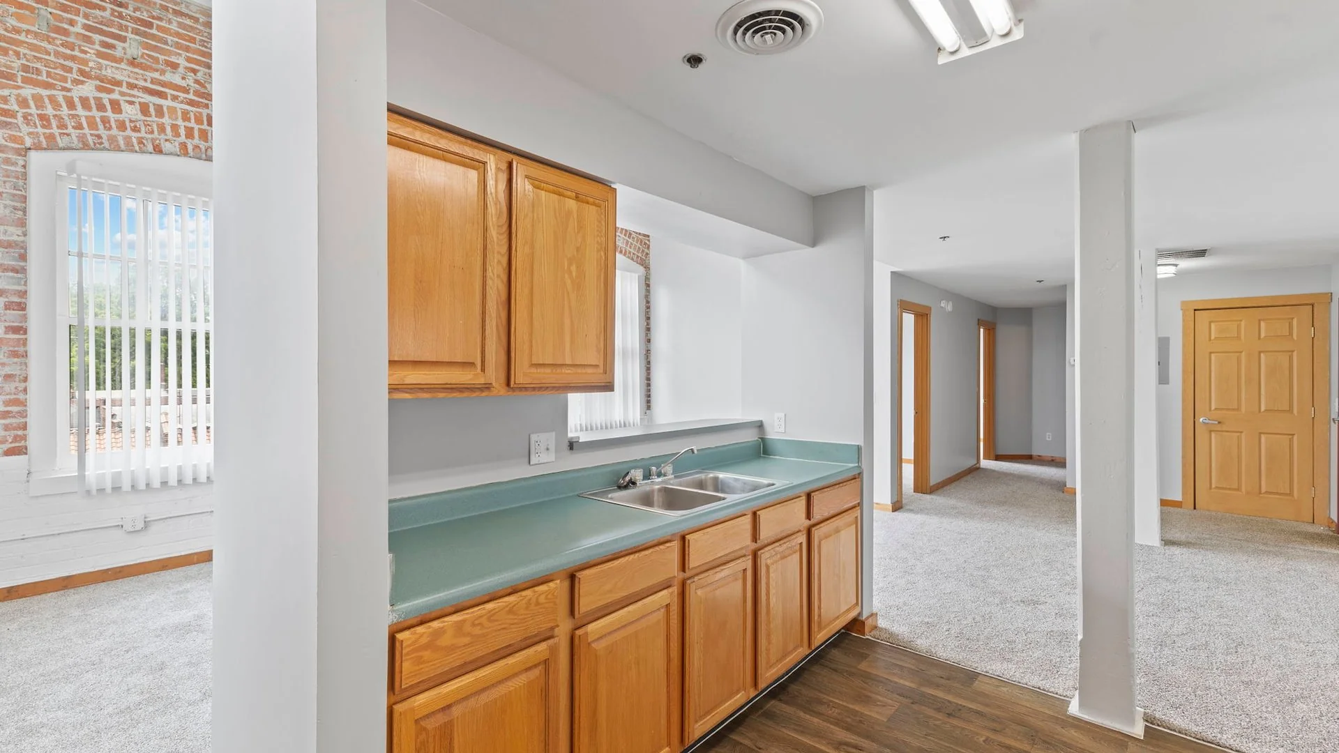 Atlas Apartments — Sale in Richmond, IN, photo 2 of 5