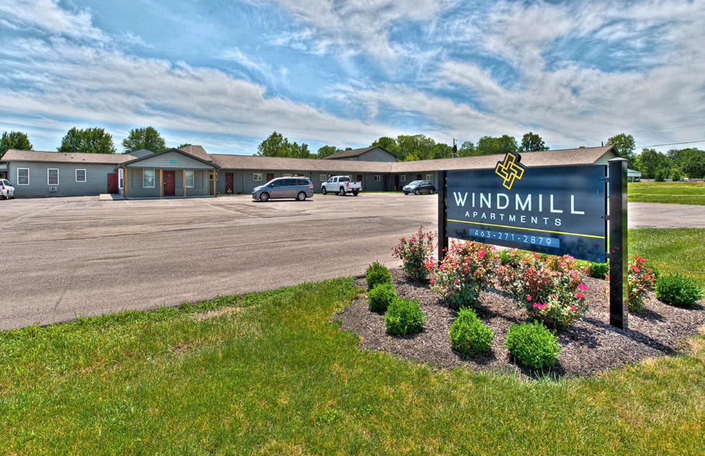 Windmill Apartments — Sale in Indianapolis, IN, photo 1 of 5