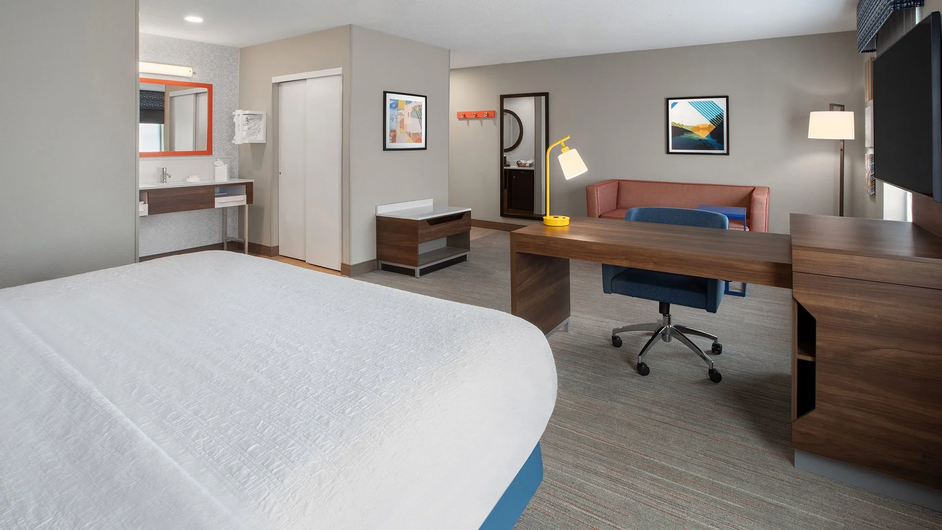 Hampton Inn & Suites Saginaw — Sale in Saginaw, MI, photo 5 of 6