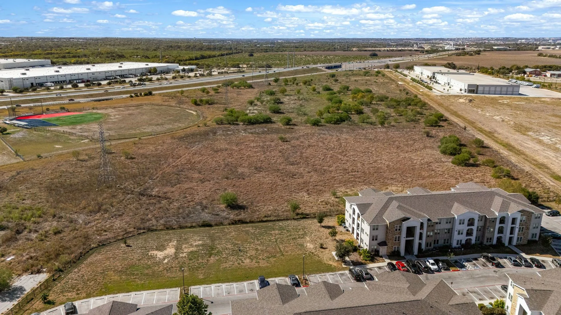 531 S. Acme, San Antonio, TX — Sale in San Antonio, TX, photo 4 of 5