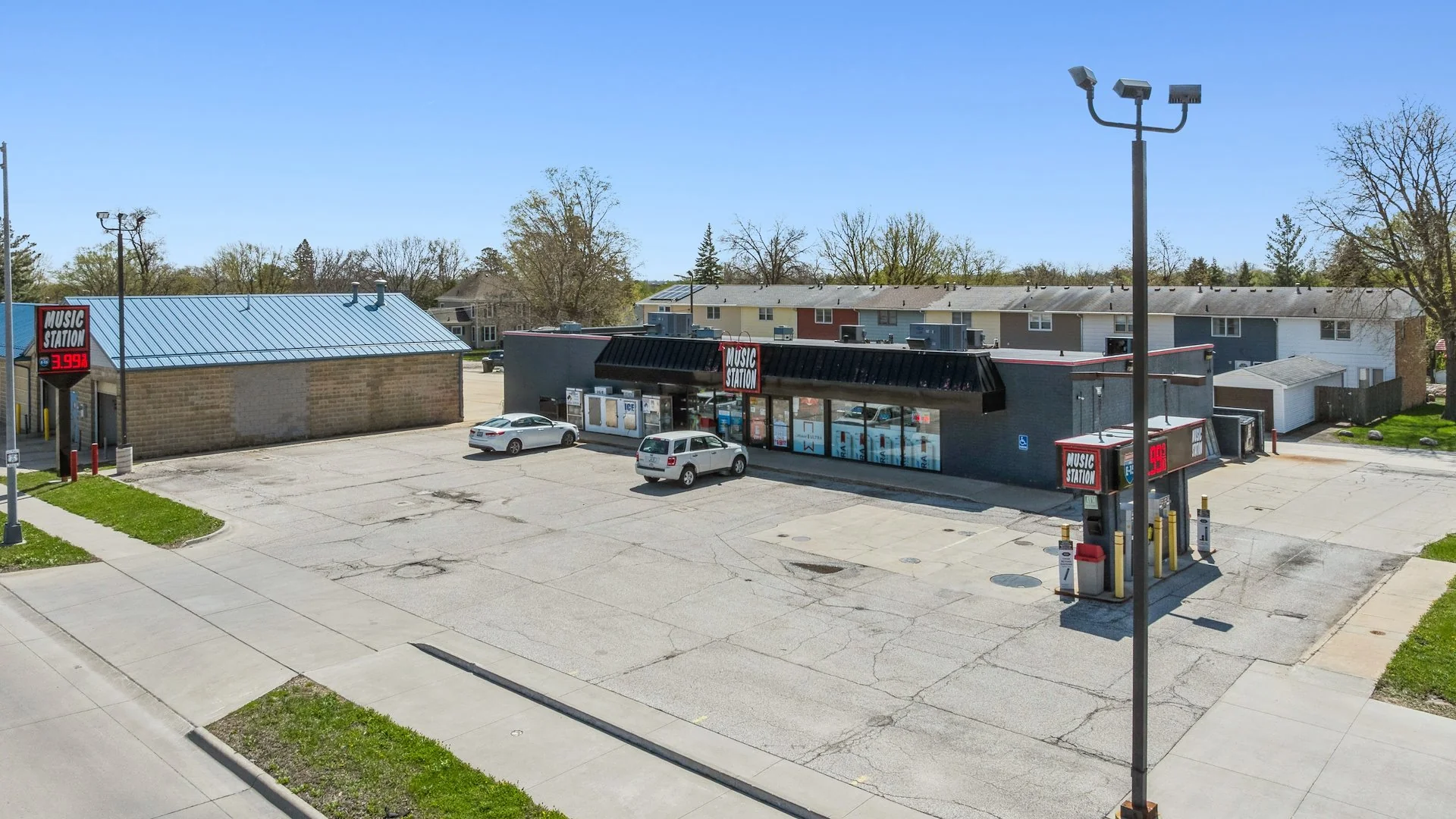 Music Station Gas & C-Store — Sale in Cedar Falls, IA, photo 3 of 4