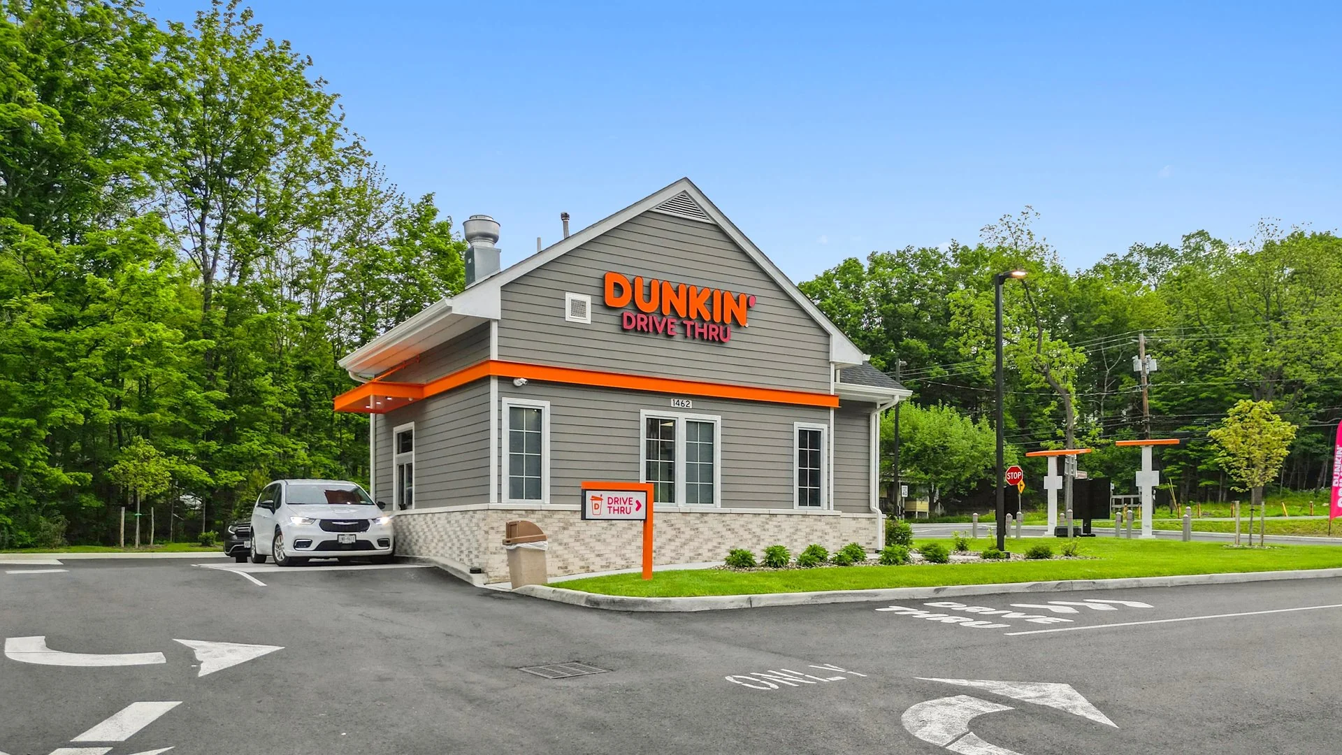 Dunkin' | 20 Years Remain | Hudson River Valley |… — Sale in West Hurley, NY, photo 1 of 2