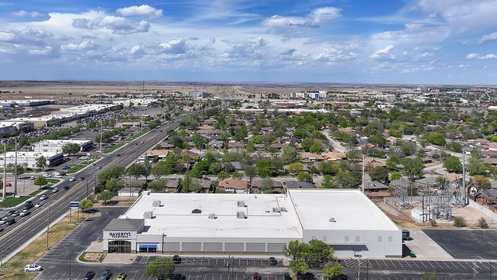 Havertys Furniture (Absolute Net Lease) — Sale in Amarillo, TX, photo 2 of 4