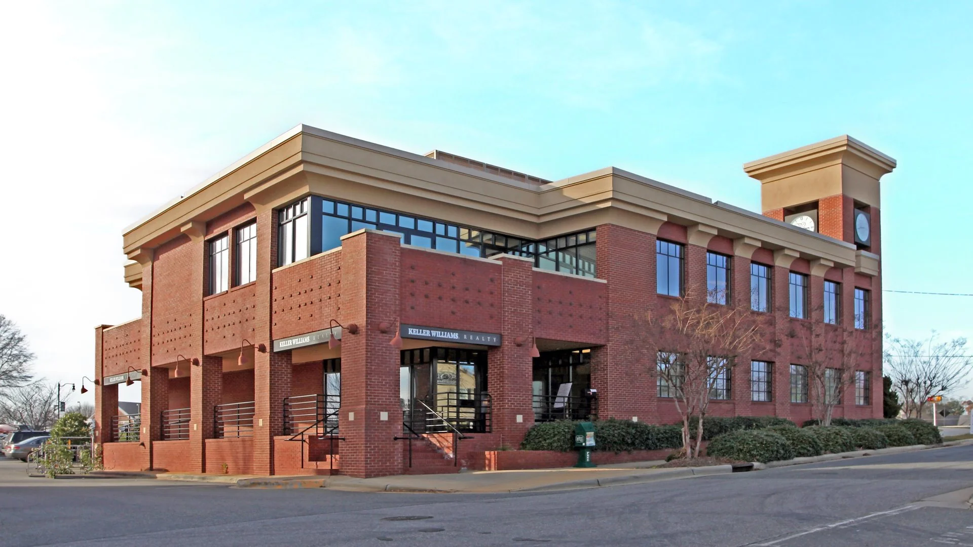 Lake Norman (Charlotte MSA) Irreplaceable Hard Corner… — Sale in Cornelius, NC, photo 2 of 2