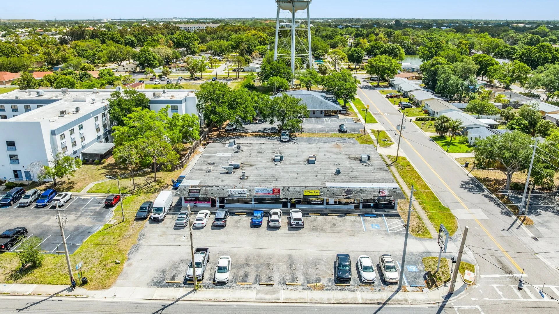 County Center Retail Strip — Sale in Pinellas Park, FL, photo 5 of 6