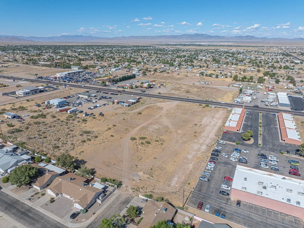 4085 Stockton Hill Rd — Sale in Kingman, AZ, photo 4 of 8