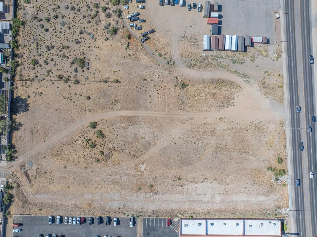 4085 Stockton Hill Rd — Sale in Kingman, AZ, photo 5 of 8