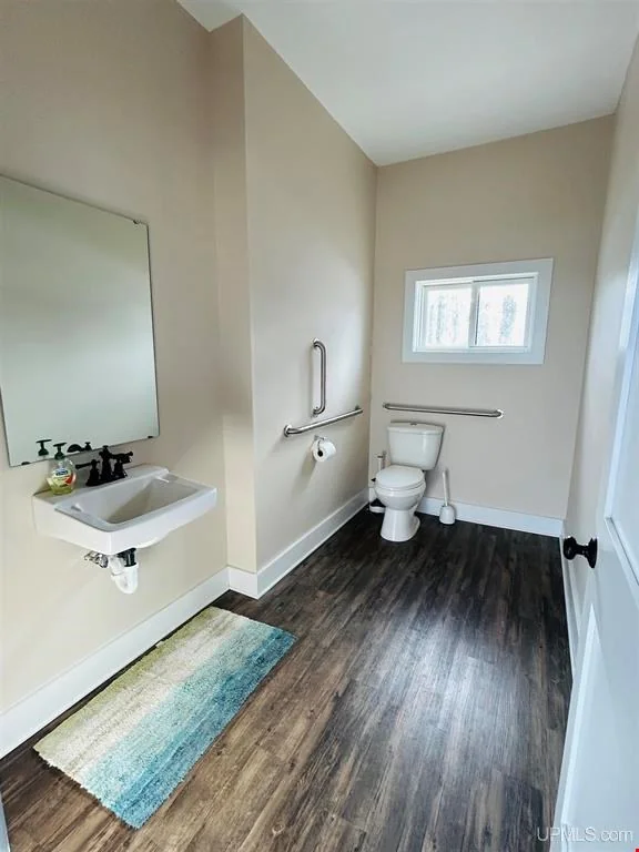 109 W US41 — Sale in Negaunee, MI, photo 5 of 8