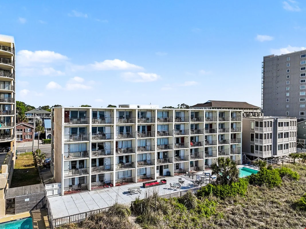 1415 S Ocean Blvd — Sale in North Myrtle Beach, SC, photo 7 of 8