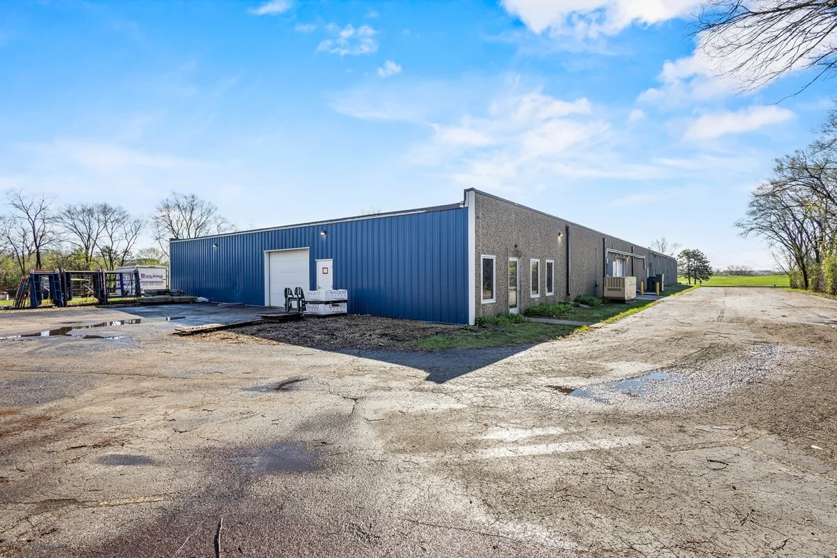 Madison Industrial/Flex Opportunity — Sale in Madison, WI, photo 5 of 8
