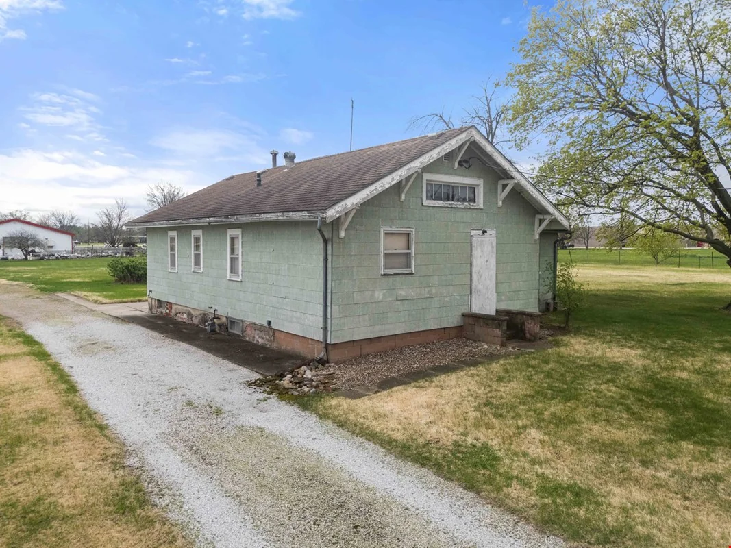 6305 NW 59th Court — Sale in Johnston, IA, photo 4 of 8