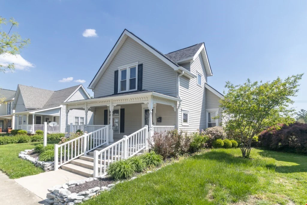 621 N State Street — Sale in Greenfield, IN, photo 8 of 8
