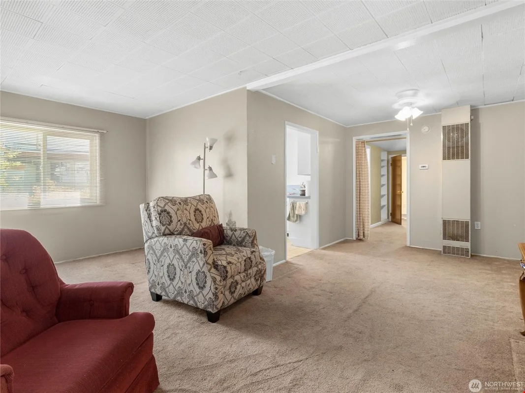 4221 Pacific Ave SE - Lacey, WA — Sale in Lacey, WA, photo 6 of 8
