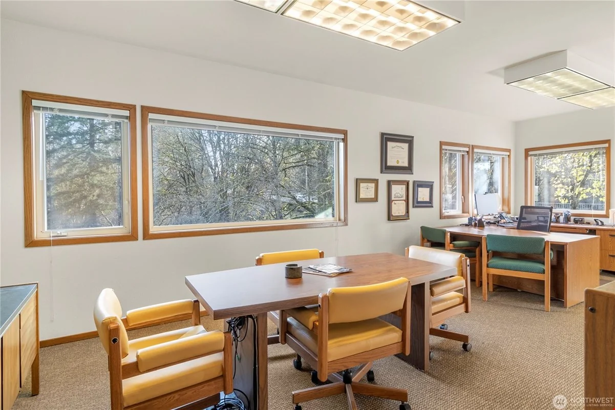 2120 Caton Way SW - Olympia, WA — Sale in Olympia, WA, photo 5 of 8