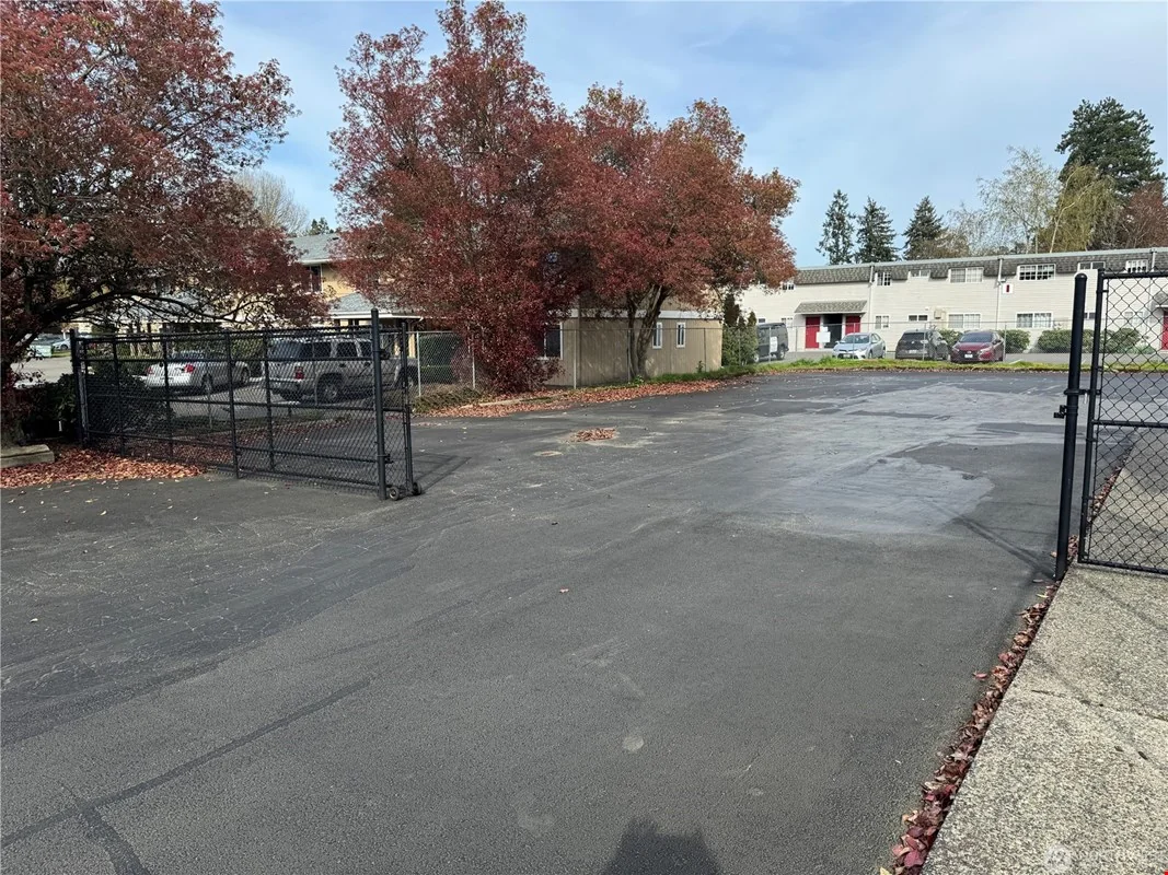 5737 Linderson Wy SW - Tumwater, WA — Sale in Tumwater, WA, photo 5 of 8