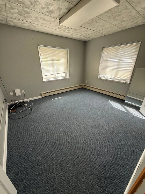 400 S. Waverly Rd. — Sale in Lansing, MI, photo 5 of 8