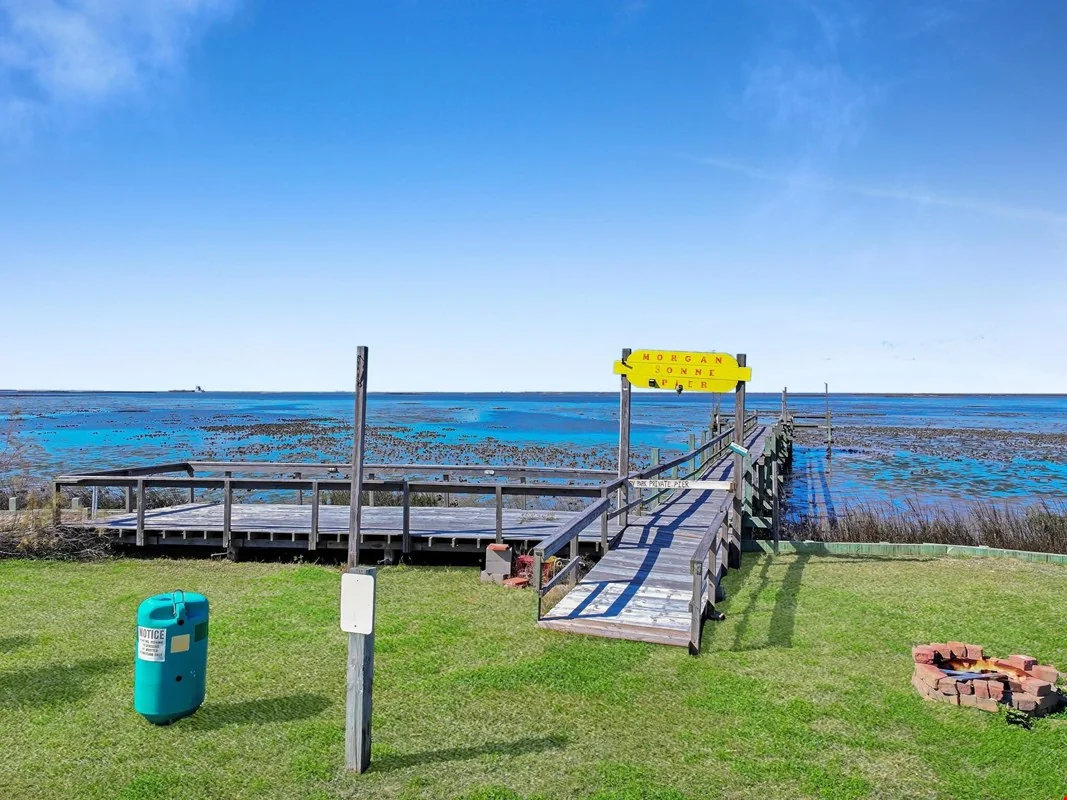 Yoders Landing — Sale in Bolivar Peninsula, TX, photo 6 of 8