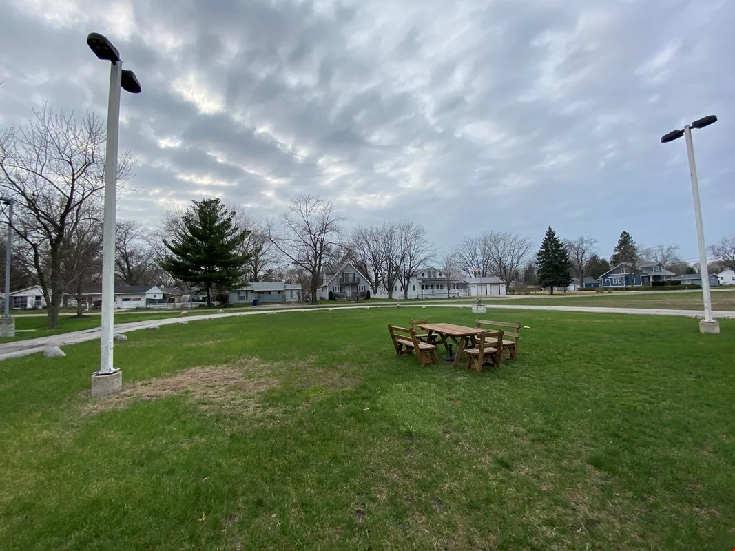 High-Visibility B-2 Site with 19K+ VPD &… — Sale in Michigan City, IN, photo 1 of 8