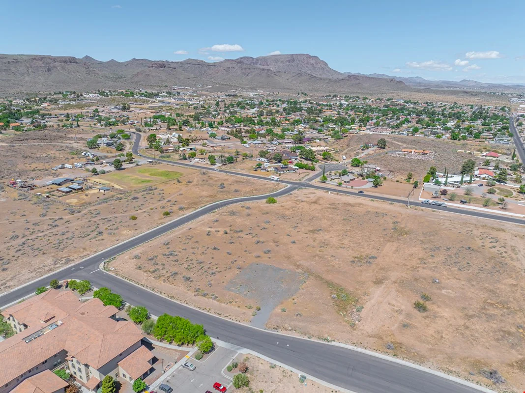 Riata Valley Rd — Sale in Kingman, AZ, photo 6 of 8