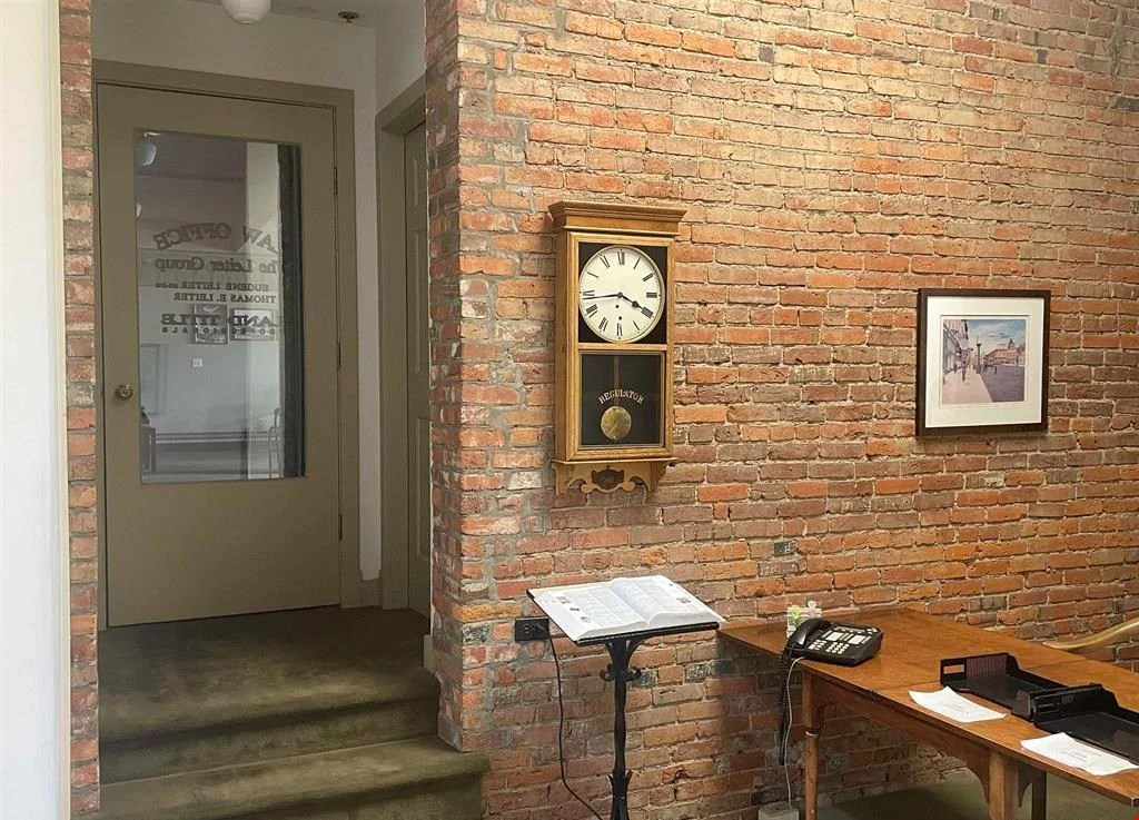 309 Main Street — Sale in Peoria, IL, photo 4 of 8