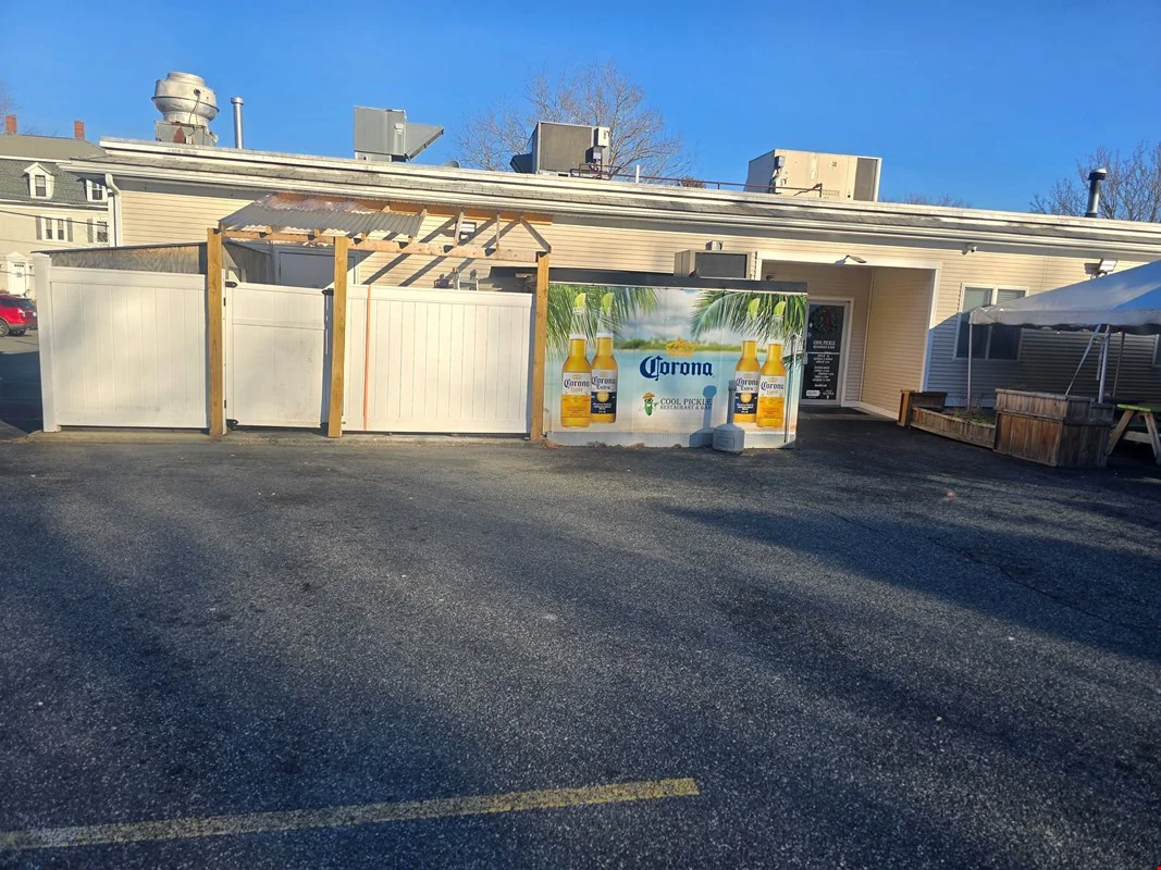 Fully functional Lincoln restaurant with liquor… — Sale in Lincoln, RI, photo 6 of 8