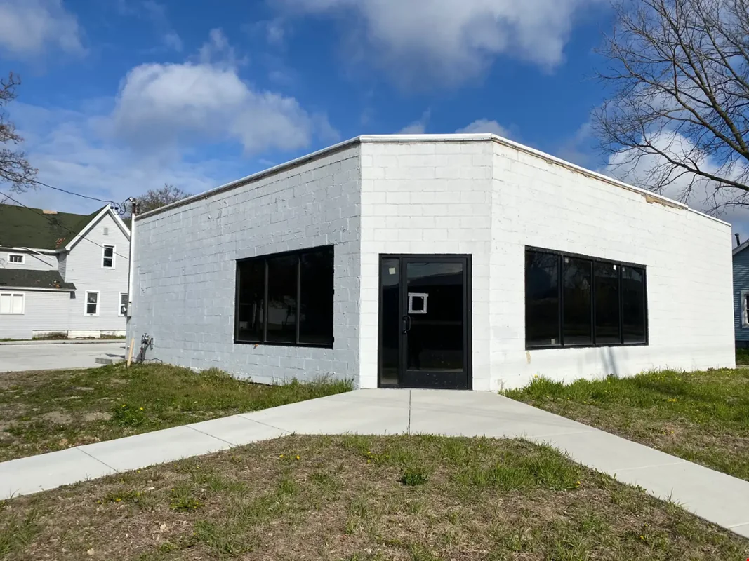 1701 Turner Road — Sale in Lansing, MI, photo 2 of 7
