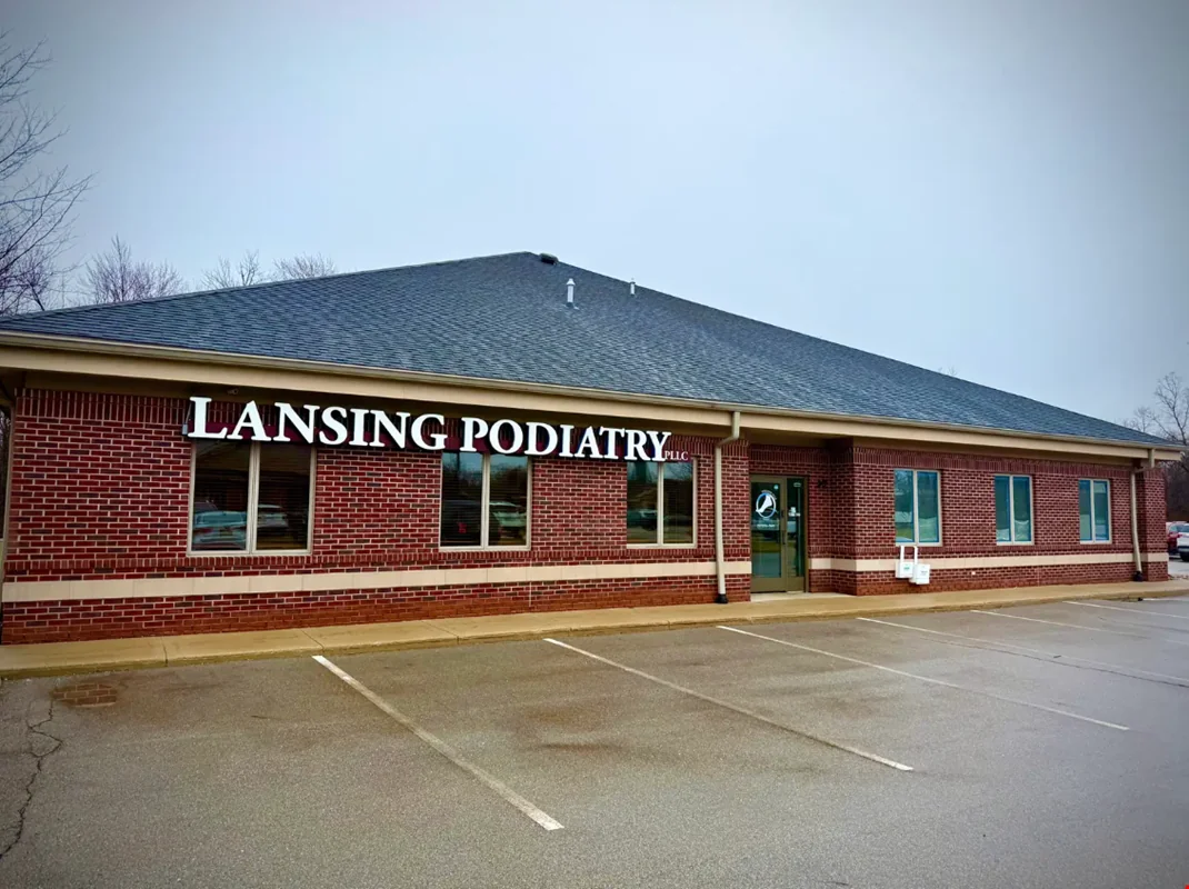 1500 Watertower Place — Sale in East Lansing, MI, photo 6 of 8