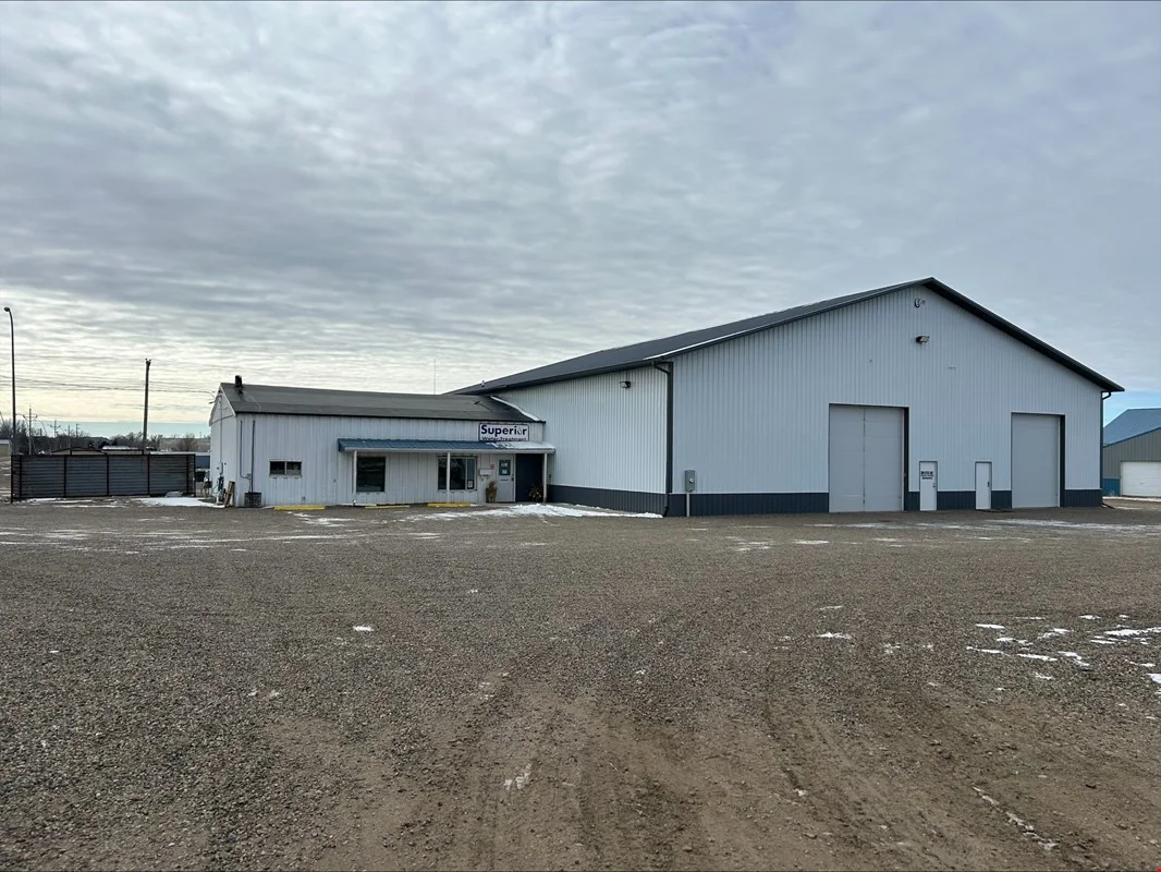 Superior Water Company - industrial for sale in glendive, MT