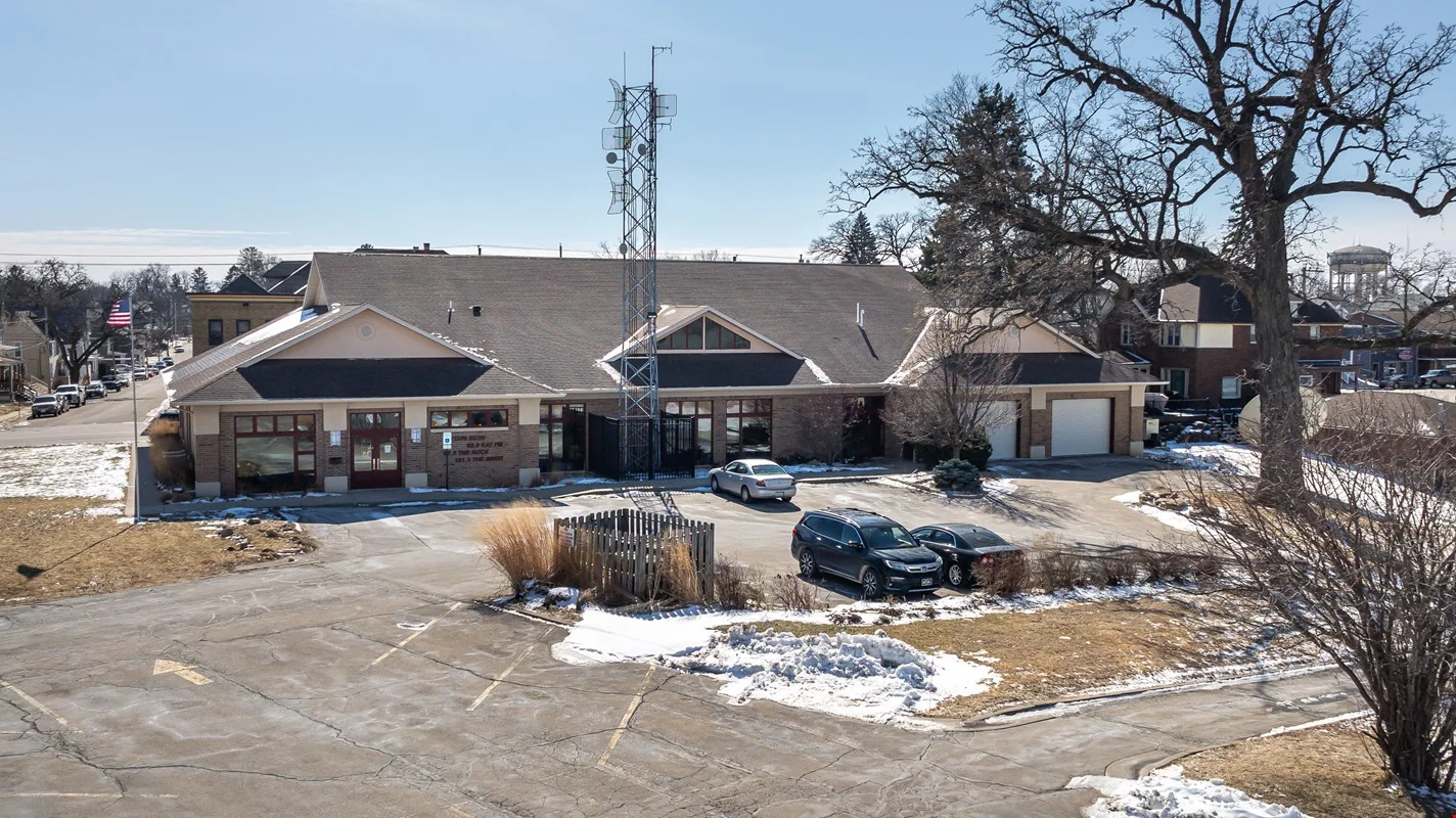 1055 University Avenue, Dubuque, IA 52001 — Sale in Dubuque, IA, photo 3 of 8
