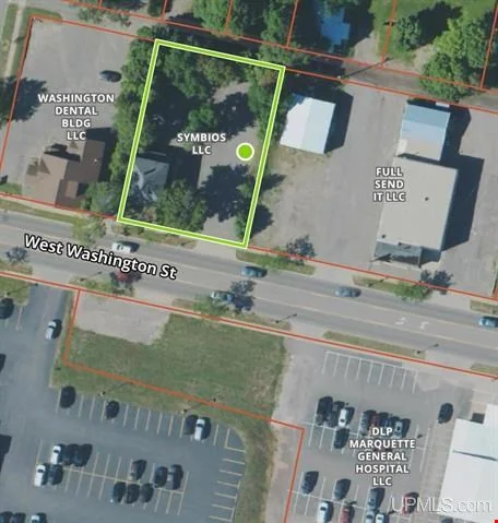 756 W Washington Street — Sale in Marquette, MI, photo 8 of 8