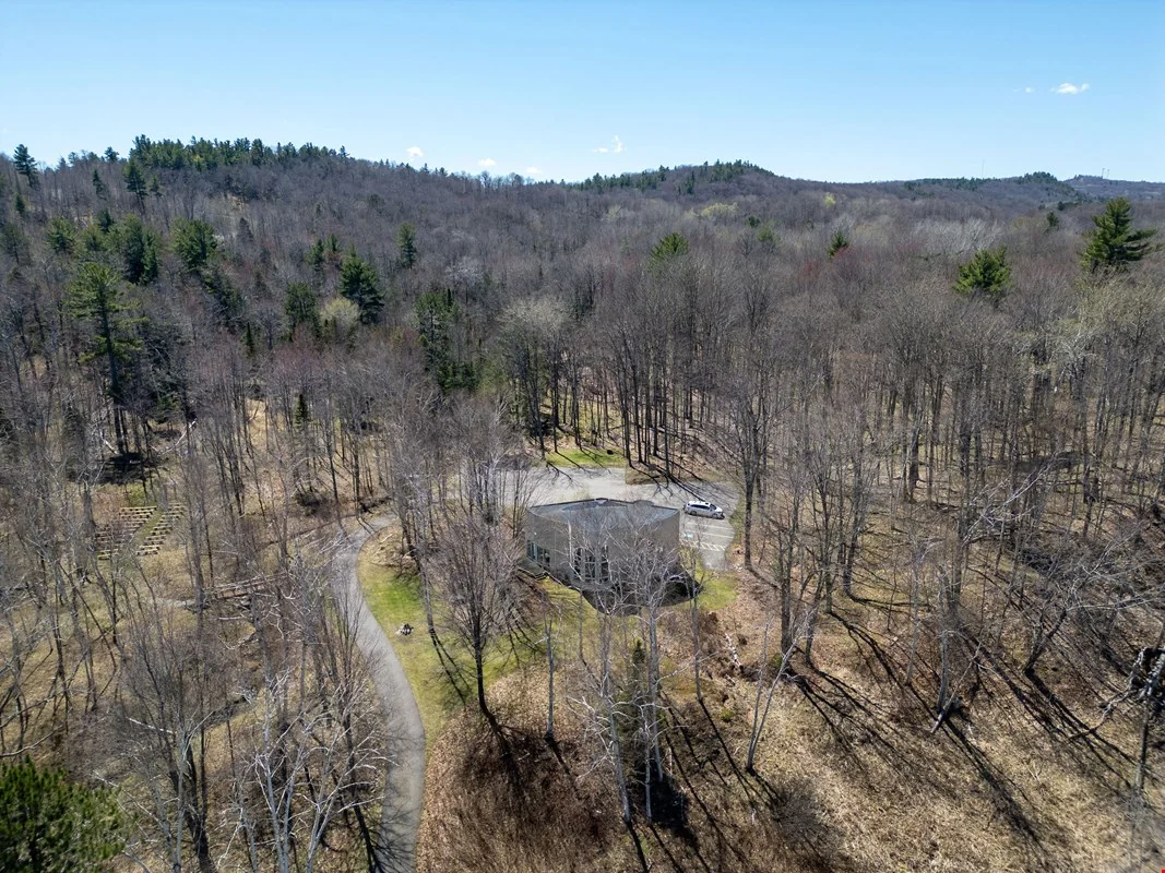 2070 S US41 Highway — Sale in Marquette, MI, photo 8 of 8