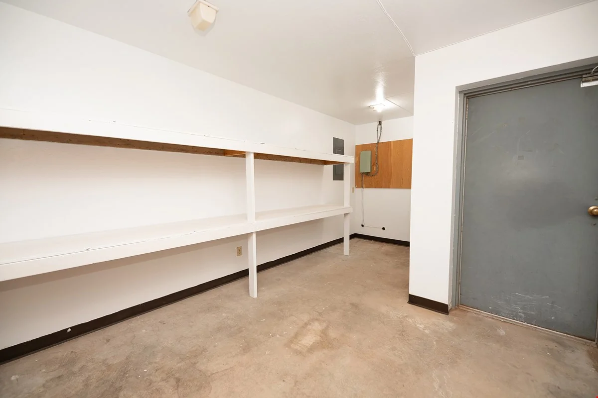 Roosevelt Opportunity in Medical District — Sale in Grants, NM, photo 5 of 8