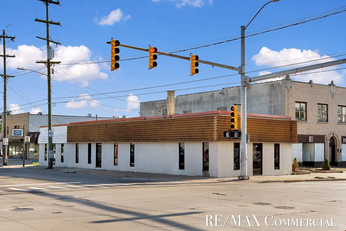 758 Burton St SE & 2007 Eastern Ave SE — Sale in Grand Rapids, MI, photo 2 of 8