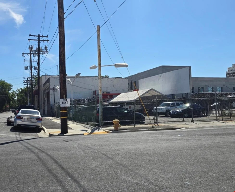 Car Lot — Sale in Stockton, CA, photo 5 of 6