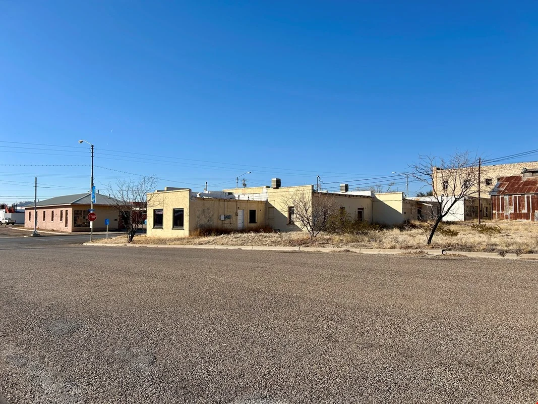 117 S Main St — Sale in Fort Stockton, TX, photo 4 of 7