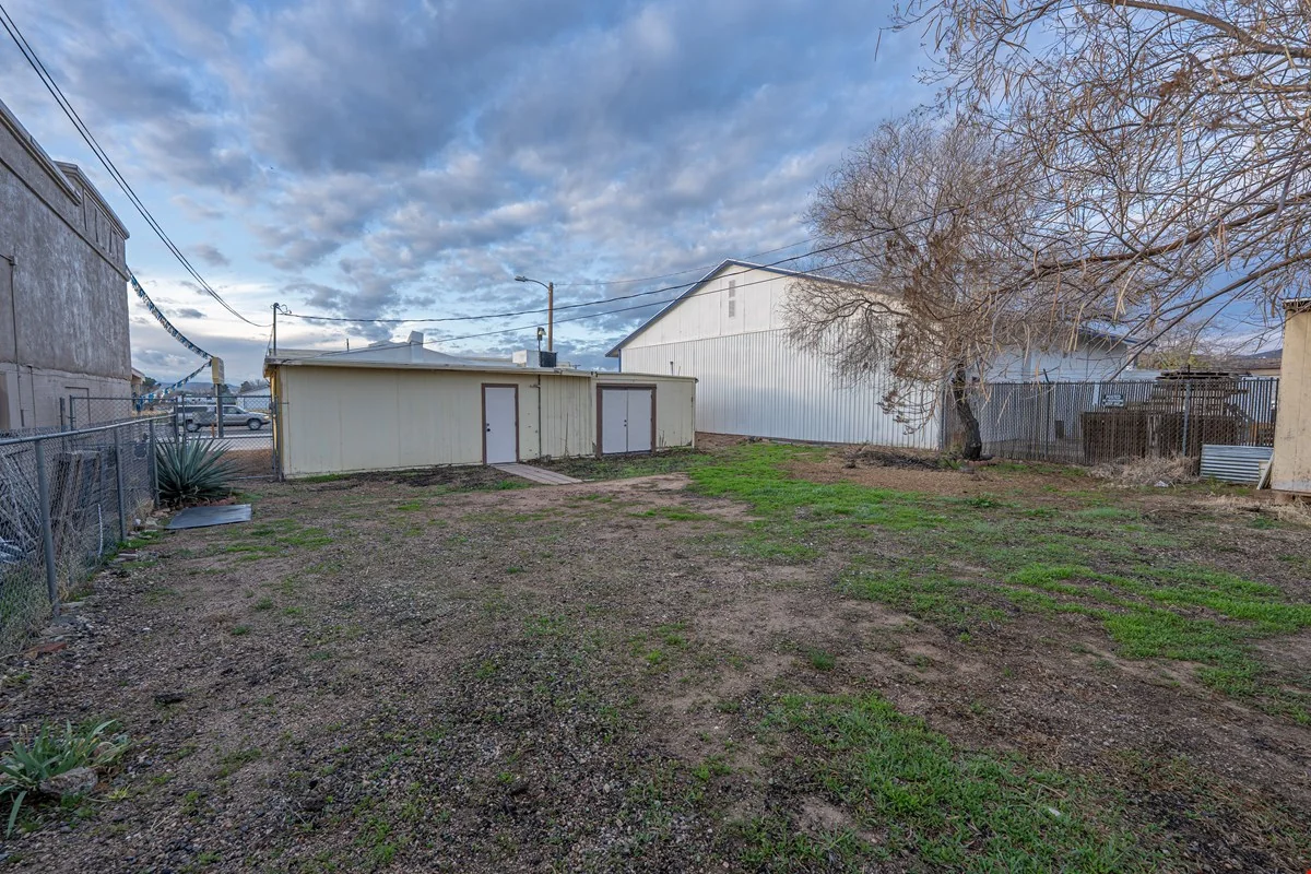 2565 Northern Ave — Sale in Kingman, AZ, photo 6 of 8