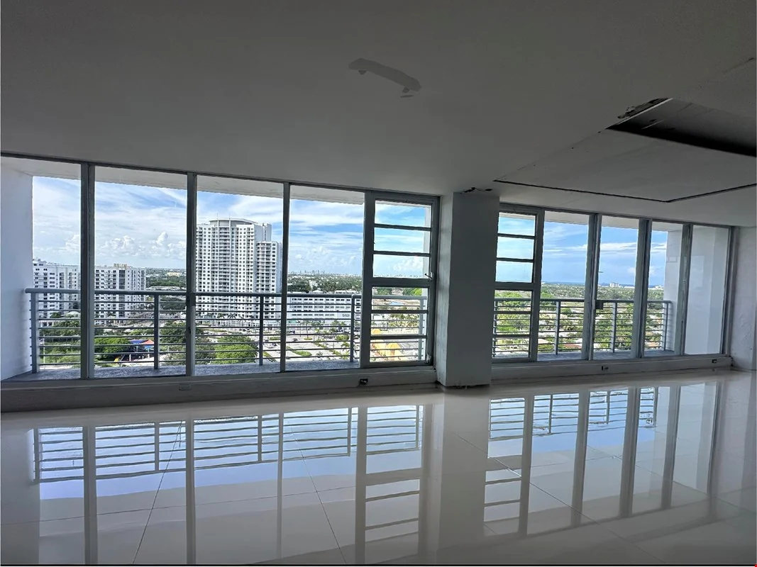 1720 Harrison St #17E-F — Sale in Hollywood, FL, photo 5 of 8
