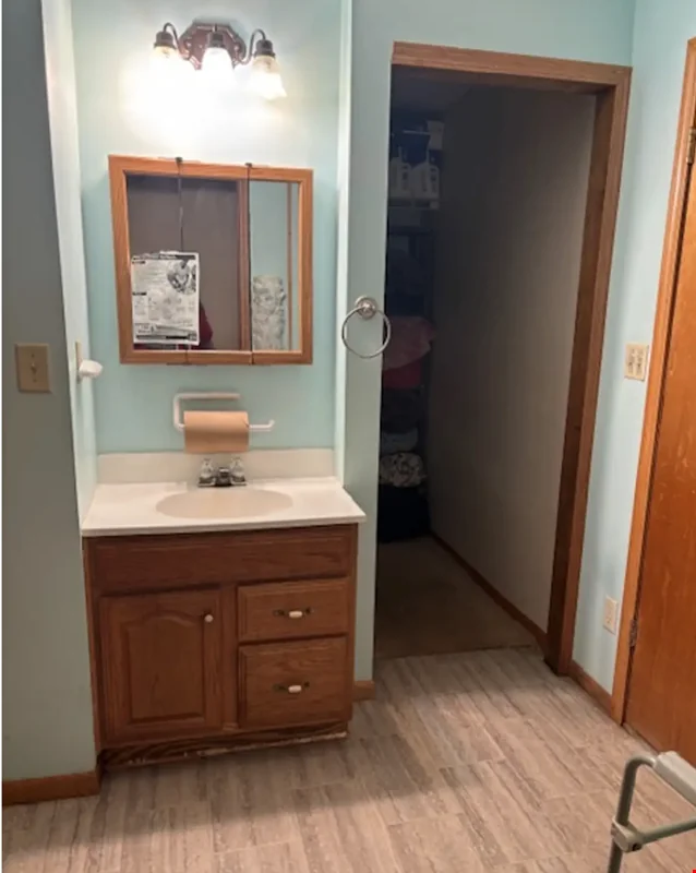 Adult Foster Care Country Setting - Grand Ledge MI — Sale in Grand Ledge, MI, photo 3 of 8
