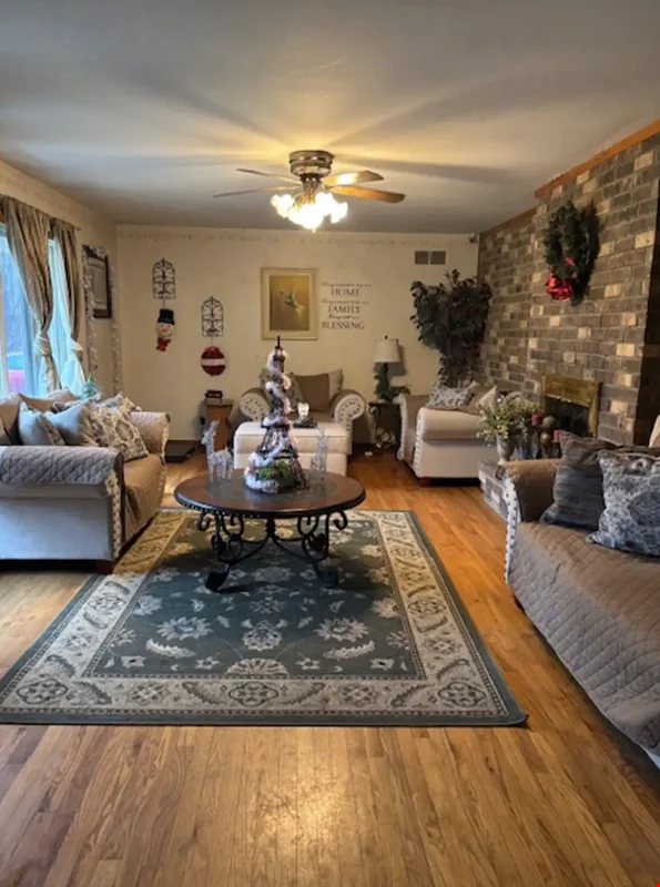 Adult Foster Care Country Setting - Grand Ledge MI — Sale in Grand Ledge, MI, photo 6 of 8