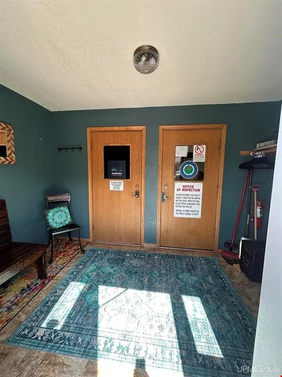 1000 Country Lane — Sale in Ishpeming, MI, photo 3 of 8