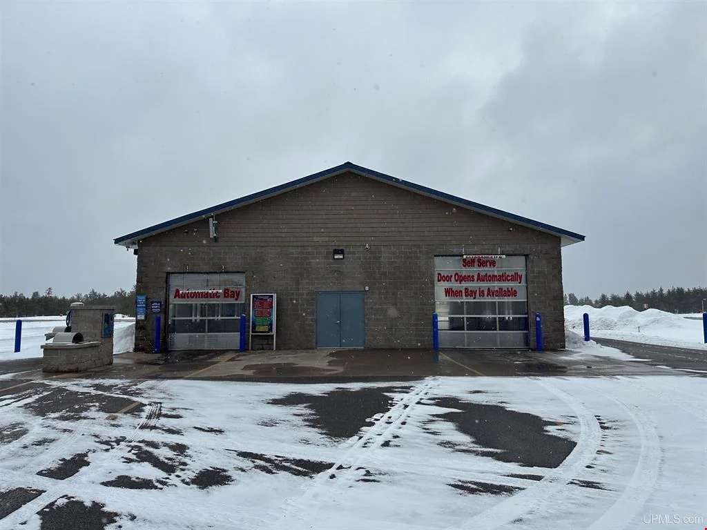 Happy Bubbles Car Wash — Sale in Gwinn, MI, photo 8 of 8