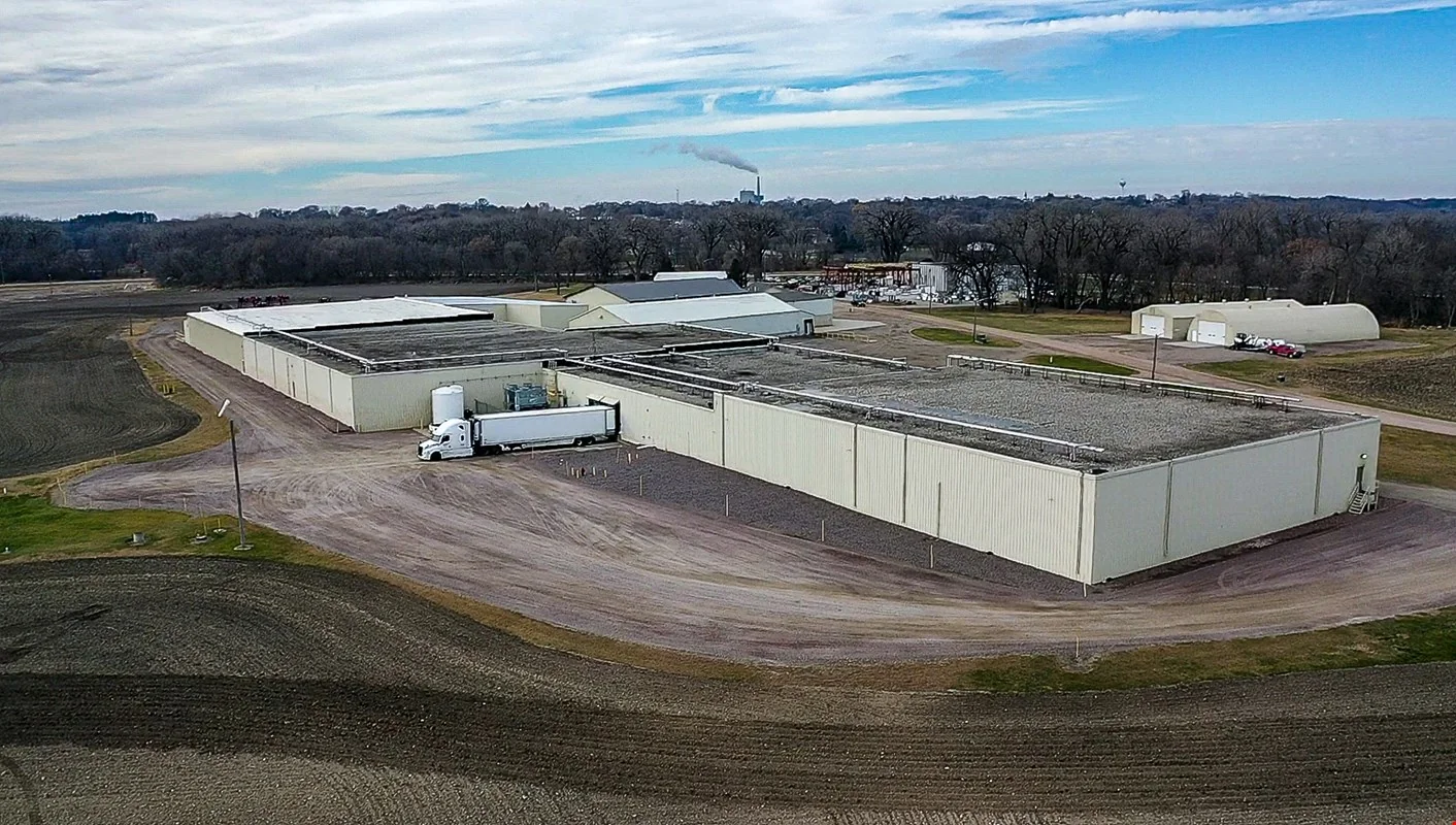 Fully Leased Ambient Storage Warehouse — Sale in Ortonville, MN, photo 2 of 8
