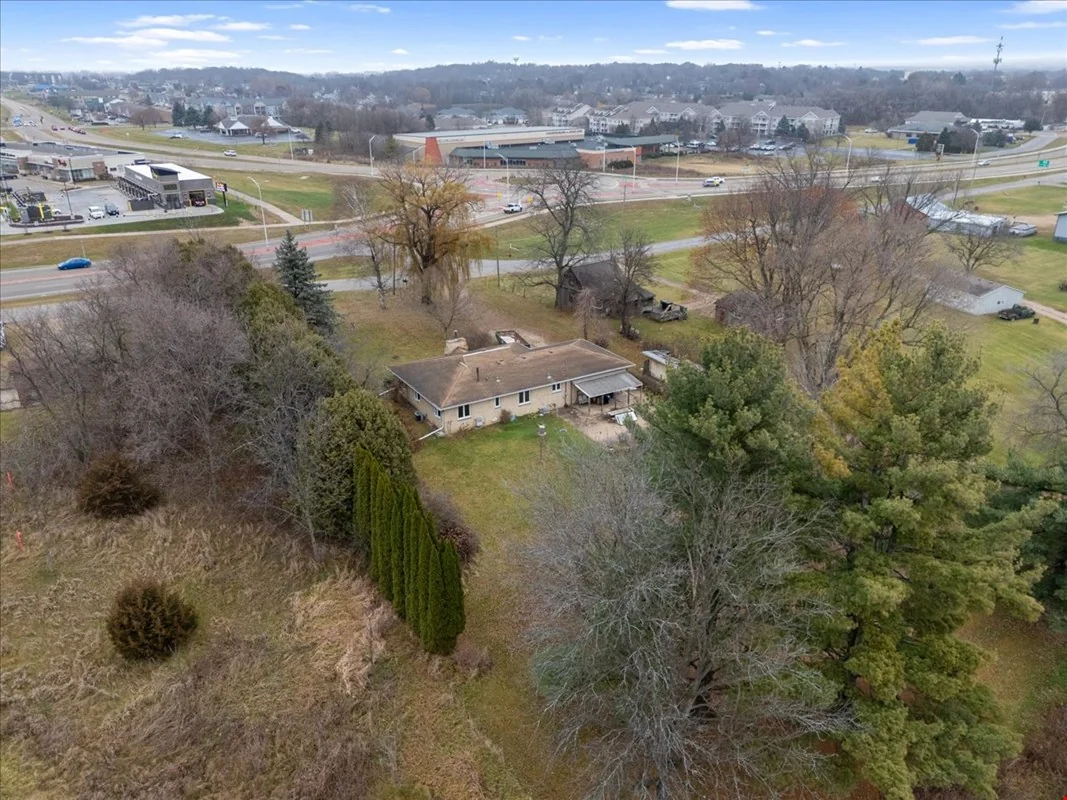Versatile 1+ Acre Parcel - 3173 McComb Road - Stoughton — Sale in Stoughton, WI, photo 3 of 8