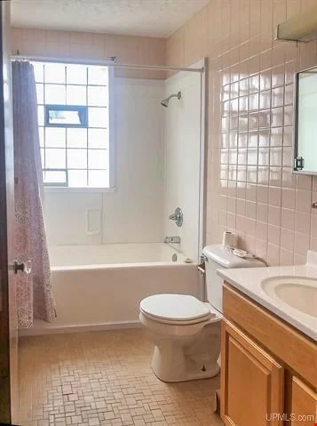200 E Division Street — Sale in Ishpeming, MI, photo 4 of 8